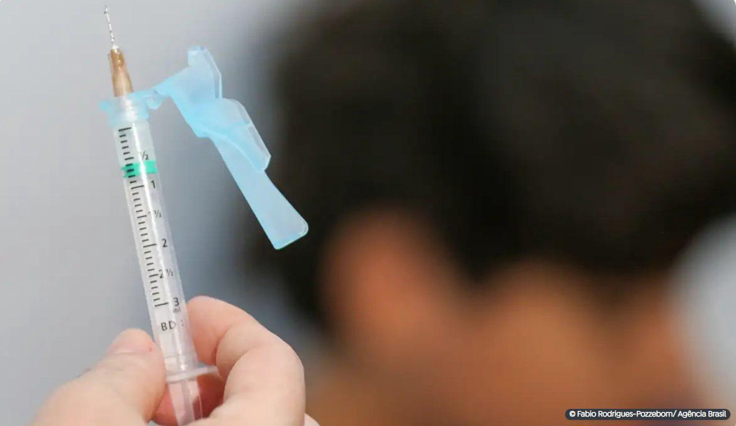 em-2023,-brasil-alcanca-recorde-de-100,7-milhoes-de-pessoas-ocupadas
